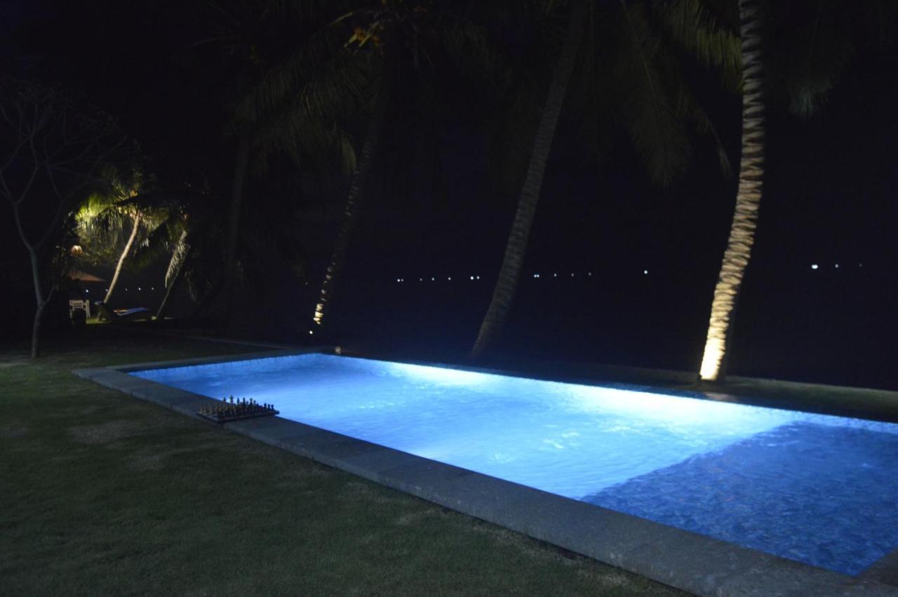 Mojito Beach Villas Kubutambahan  Exterior photo